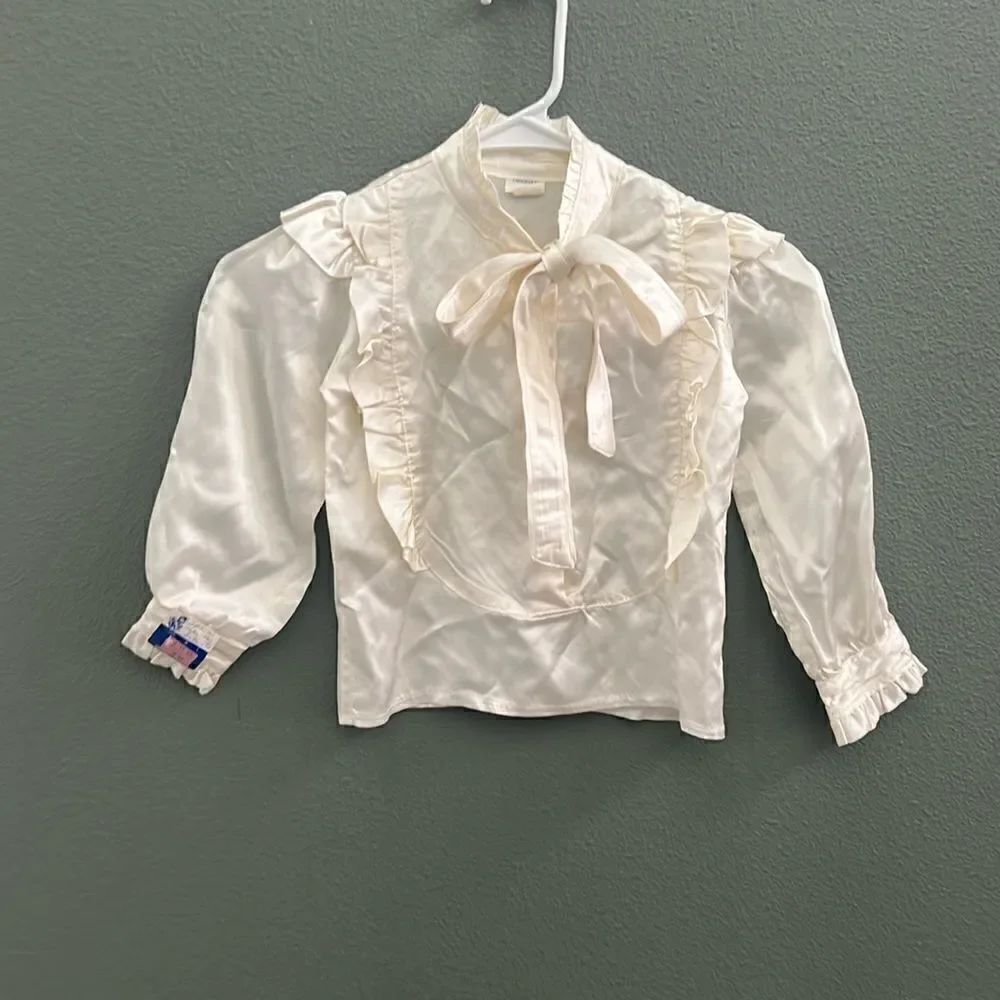 Girl Silk Like Bow Tie Crème Blouse Sz 5